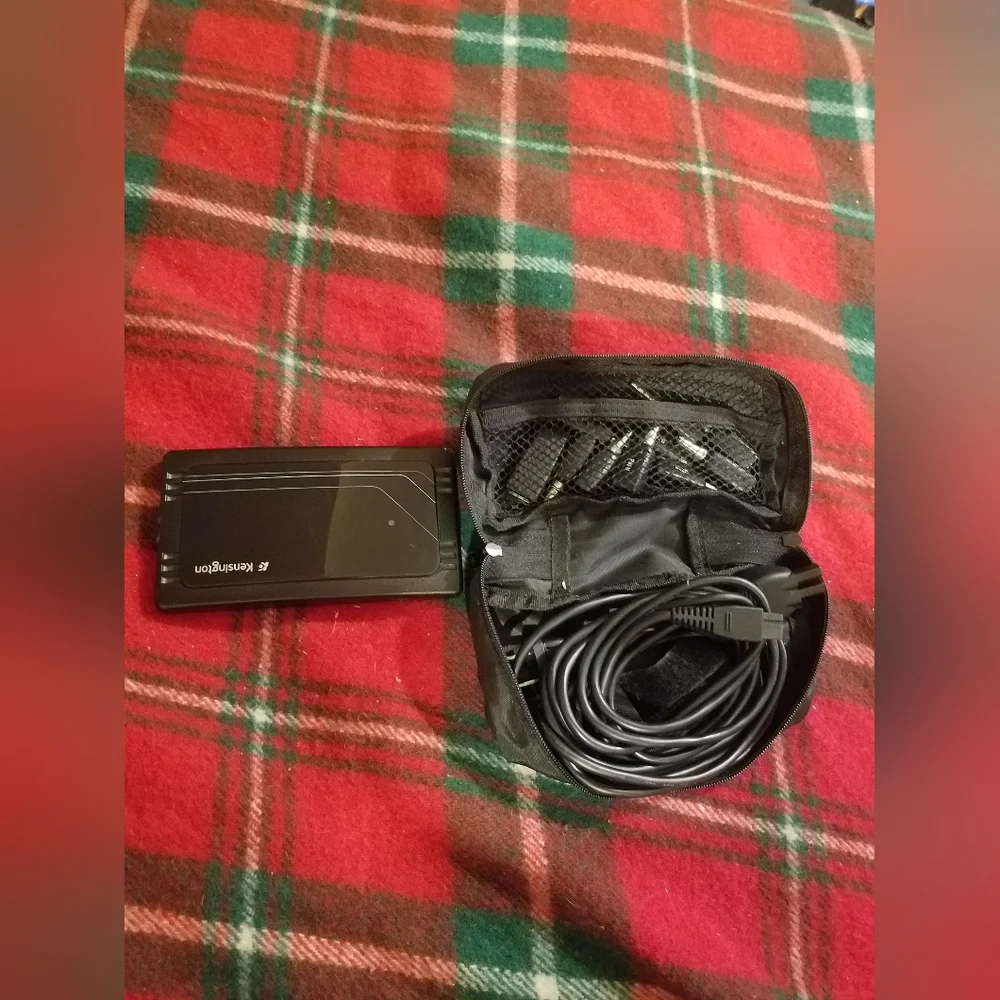 Kesington 38004 portable power adapter